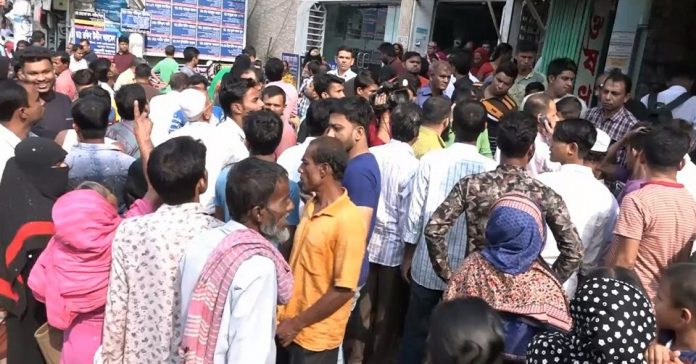 বিবাড়িয়া শিশুকে হত্যা করে মায়ের আত্মহত্যা