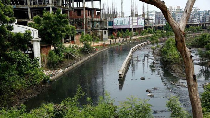 নদী