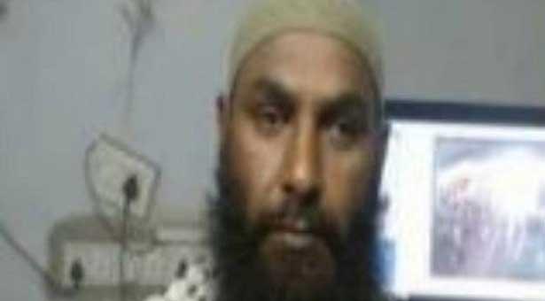 পাকিস্তান বন্দী
