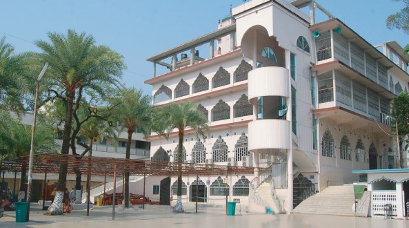 Dorgah_komashisha-04-593x330