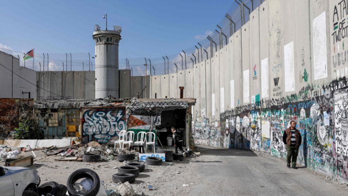 TOPSHOT-PALESTINIAN-ISRAEL-CONFLICT