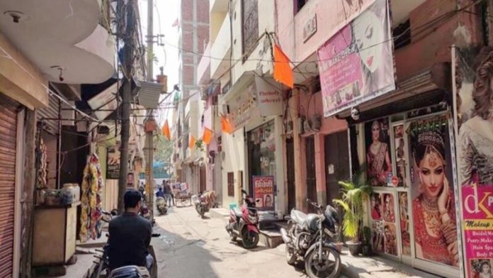 delhi-696x392