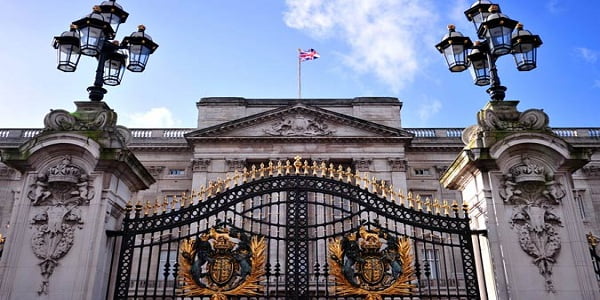 bakingham-palace