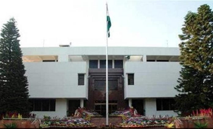 215037India_high_commission_staff_kk