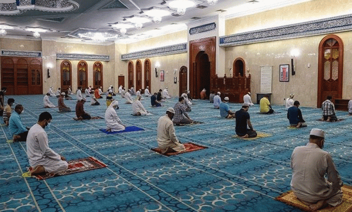 084610UAE (1)