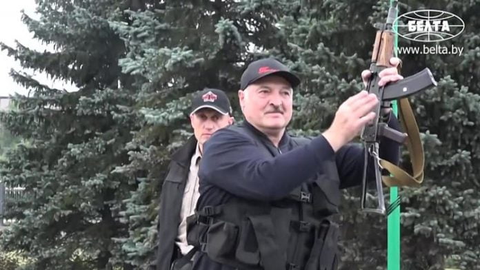belarus_president_rifle