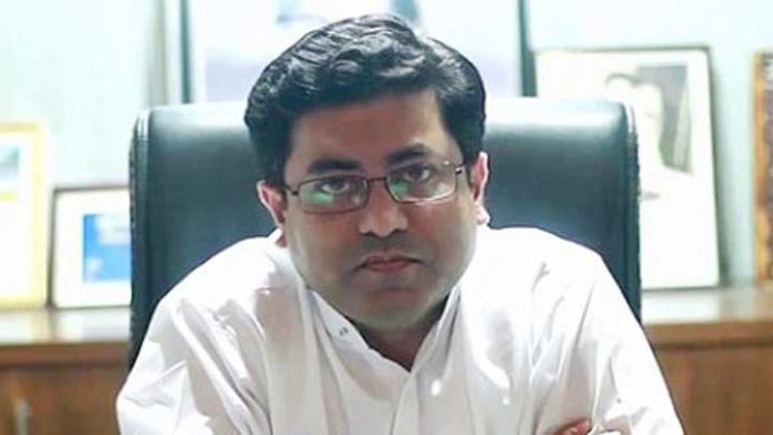 তাপস