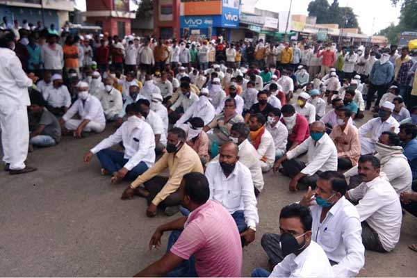 214252_bangladesh_pratidin_pix-protest