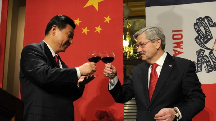 Inter-US_Ambassador_to_China_Terry_Branstad_stepping_down_pic