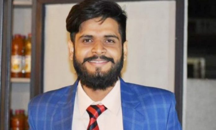হিন্দু যুবক