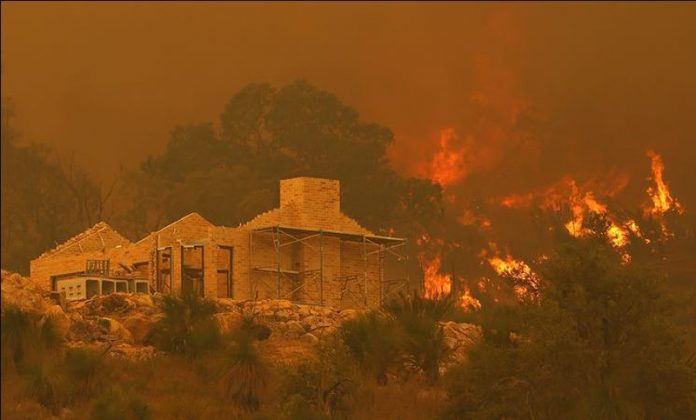 191023KK_aus_fire