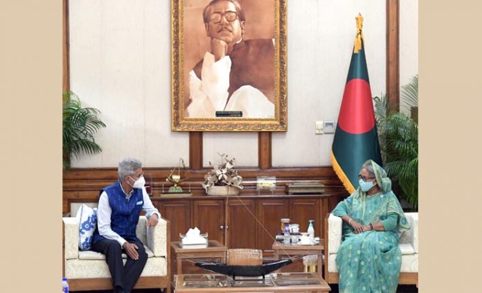 প্রতিবেশী